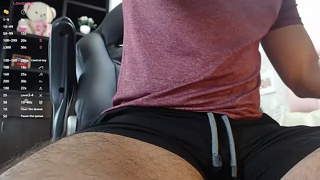 lorenzo rey online show from October 30, 2025, 2:47 pm