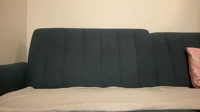 Snapshot of Sasha__Love chatting on September 18, 2025, 12:02 am Sasha  Love online show from September 18, 2025, 12:02 am