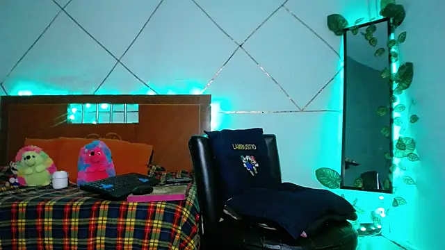 dann big online show from February 9, 2025, 11:04 pm
