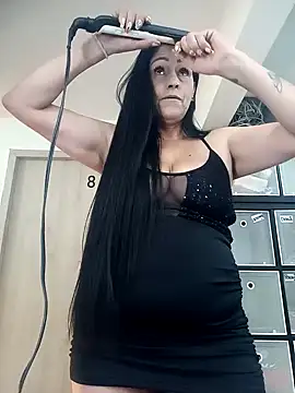 Snapshot of _Scarlett_Sweet chatting on October 31, 2025, 12:18 am  Scarlett Sweet online show from October 31, 2025, 12:18 am