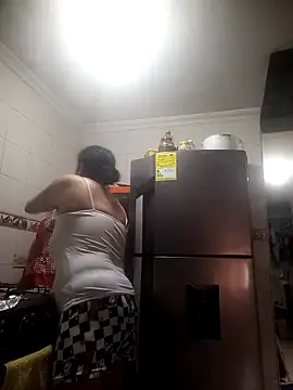 Snapshot of _Scarlett_Sweet chatting on September 22, 2025, 9:21 pm  Scarlett Sweet online show from September 22, 2025, 9:21 pm