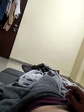 Snapshot of rajstrip12650 chatting on February 1, 2026, 1:37 am rajstrip12650 online show from February 1, 2026, 1:37 am