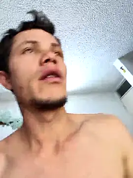 Snapshot of Juam22 chatting on October 18, 2025, 9:55 am Juam22 online show from October 18, 2025, 9:55 am