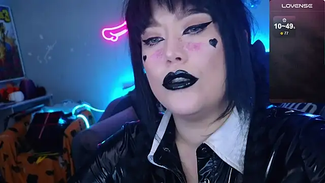 Snapshot of wickedxqueen chatting on December 6, 2024, 4:52 am wickedxqueen online show from December 6, 2024, 4:52 am