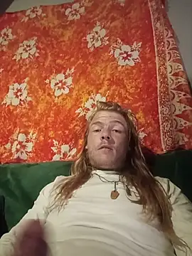 Salted Playday online show from October 31, 2025, 2:19 am