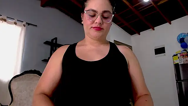 Snapshot of maela1 chatting on October 17, 2025, 6:10 pm maela1 online show from October 17, 2025, 6:10 pm