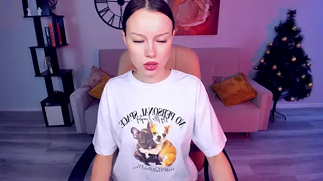 KaitieLove online show from January 5, 2025, 5:30 pm
