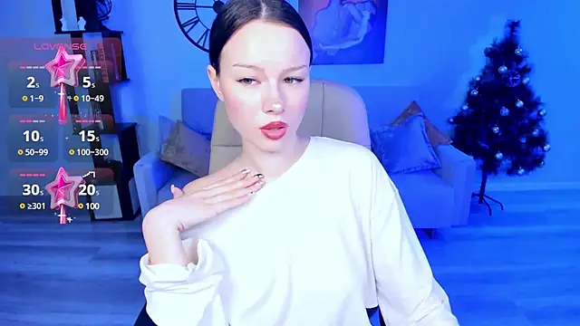 KaitieLove online show from December 30, 2024, 2:31 am
