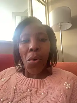 Snapshot of lindiwe07 chatting on October 11, 2025, 4:19 pm lindiwe07 online show from October 11, 2025, 4:19 pm