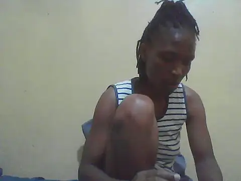 Smillie prety online show from November 16, 2025, 1:05 pm