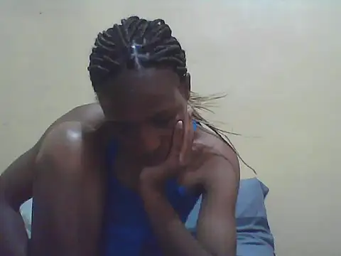 Smillie prety online show from January 17, 2026, 3:43 am