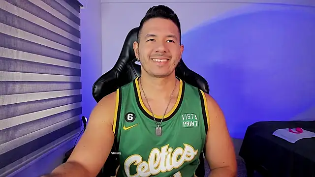 ransoj online show from November 5, 2025, 1:14 pm