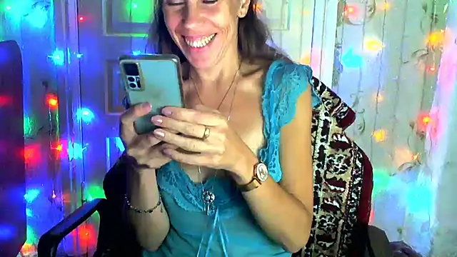 Ladywinter online show from September 18, 2025, 6:55 pm