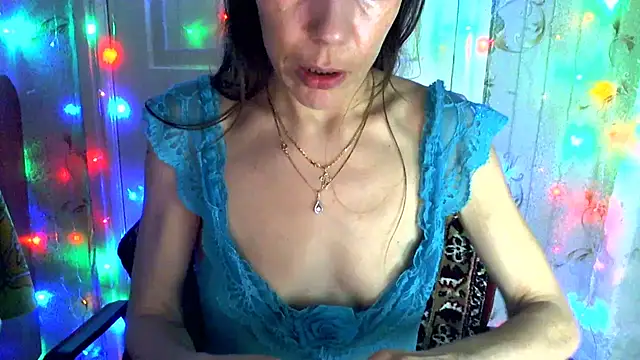 Ladywinter online show from March 14, 2025, 3:25 pm