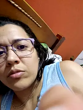 Snapshot of lady_hot2xx chatting on November 7, 2025, 4:39 am lady hot2xx online show from November 7, 2025, 4:39 am