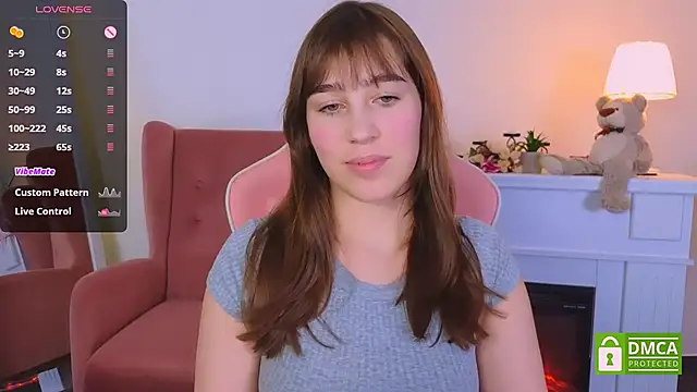  Eliizabeth  online show from February 26, 2025, 9:42 pm