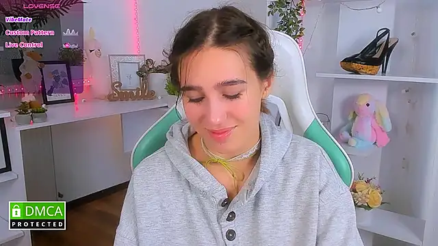 Snapshot of _Eliizabeth_ chatting on October 13, 2025, 8:54 pm Eliizabeth online show from October 13, 2025, 8:54 pm