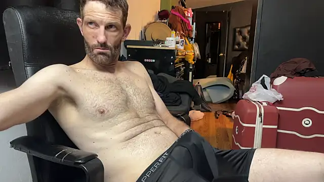 leanjamesdean online show from December 4, 2025, 5:17 am