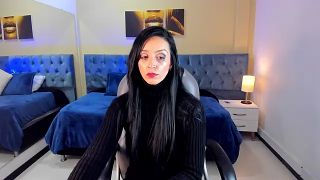Kristen Garner online show from March 11, 2025, 12:00 am