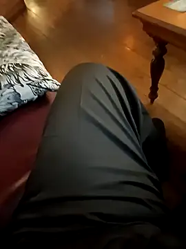 Snapshot of loveeatingcunts chatting on October 18, 2025, 3:25 pm loveeatingcunts online show from October 18, 2025, 3:25 pm