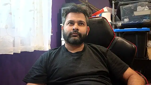 Sakhtlaundaz online show from October 29, 2025, 1:10 pm