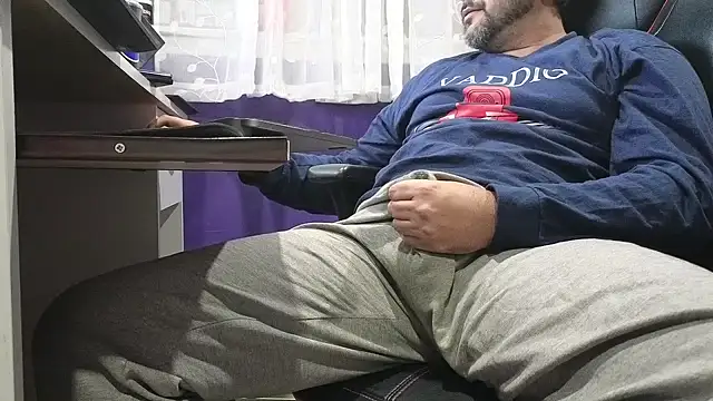 Sakhtlaundaz online show from December 17, 2024, 11:27 pm