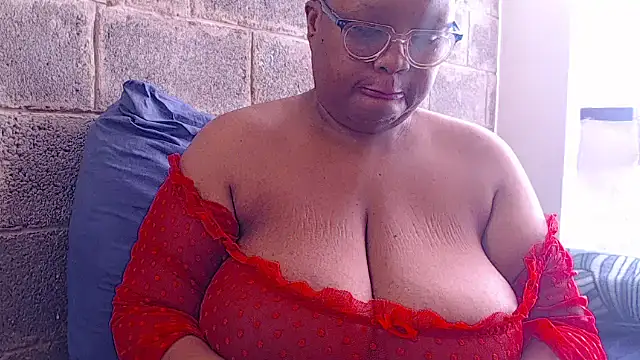 PASION THUNDERX23 online show from October 16, 2025, 6:10 am