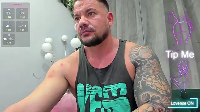 musclemonster31 online show from March 3, 2025, 9:05 pm