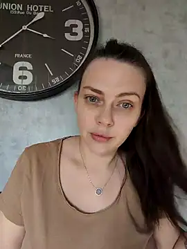 LEAsquirt91 online show from March 18, 2025, 2:39 pm