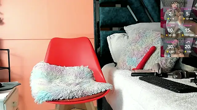 Snapshot of _BrendaMichel_ chatting on October 4, 2025, 11:45 am  BrendaMichel  online show from October 4, 2025, 11:45 am