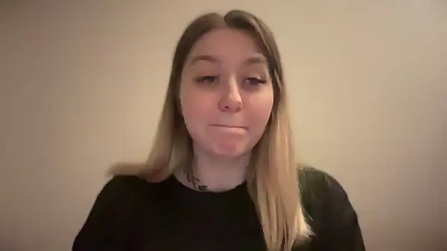 Snapshot of Isabel-Bailey chatting on January 7, 2025, 11:14 pm Isabel-Bailey online show from January 7, 2025, 11:14 pm