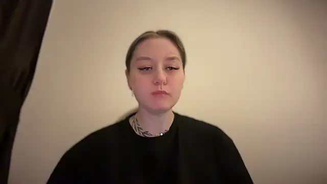 Snapshot of Isabel-Bailey chatting on December 3, 2024, 10:01 pm Isabel-Bailey online show from December 3, 2024, 10:01 pm