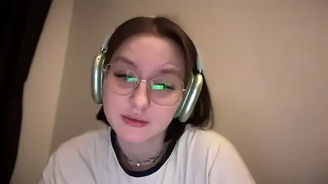 Snapshot of Isabel-Bailey chatting on January 25, 2025, 9:25 pm Isabel-Bailey online show from January 25, 2025, 9:25 pm