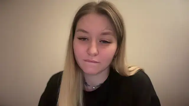 Snapshot of Isabel-Bailey chatting on January 9, 2025, 9:37 pm Isabel-Bailey online show from January 9, 2025, 9:37 pm