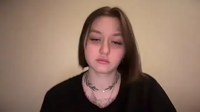 Snapshot of Isabel-Bailey chatting on January 19, 2025, 9:02 pm Isabel-Bailey online show from January 19, 2025, 9:02 pm