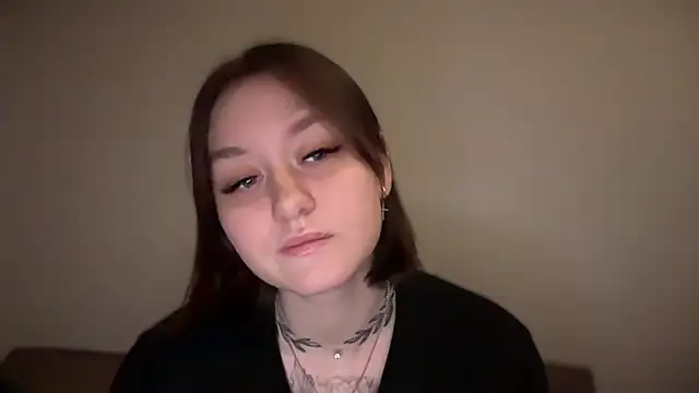 Snapshot of Isabel-Bailey chatting on January 23, 2025, 10:54 pm Isabel-Bailey online show from January 23, 2025, 10:54 pm