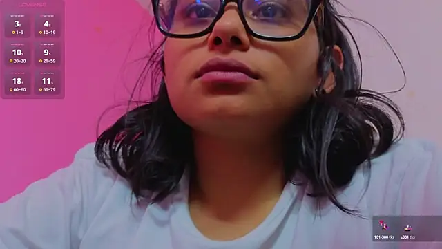 Snapshot of Cuteprincess21 chatting on October 5, 2025, 12:56 am Cuteprincess21 online show from October 5, 2025, 12:56 am