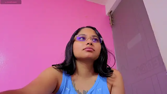 Snapshot of Cuteprincess21 chatting on October 9, 2025, 11:49 pm Cuteprincess21 online show from October 9, 2025, 11:49 pm