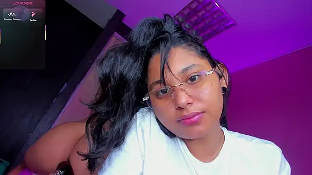 Snapshot of Cuteprincess21 chatting on September 25, 2025, 1:22 am Cuteprincess21 online show from September 25, 2025, 1:22 am