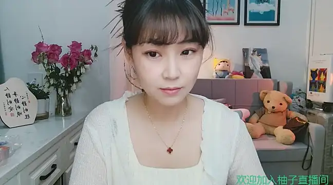 Zoe-111 online show from March 18, 2025, 4:40 am