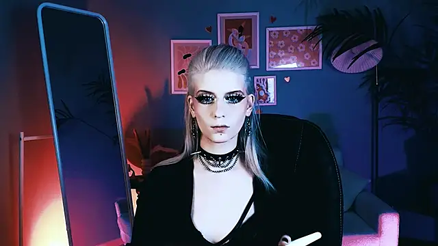 Snapshot of Noah_ElmerX chatting on October 15, 2025, 3:20 pm Noah ElmerX online show from October 15, 2025, 3:20 pm