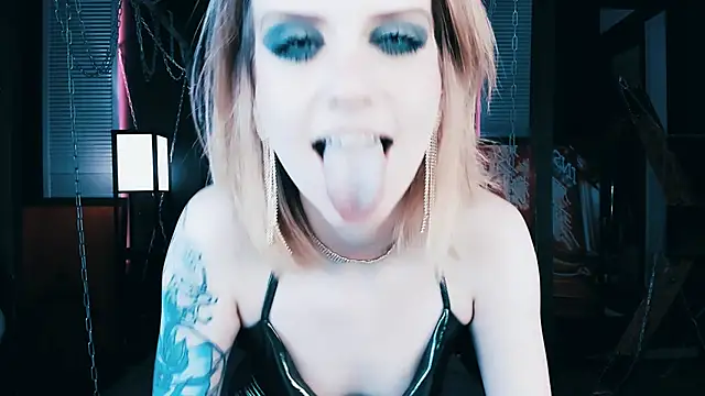 Noah ElmerX online show from December 30, 2024, 8:47 pm