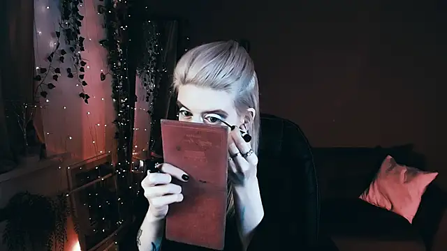 Snapshot of Noah_ElmerX chatting on September 24, 2025, 9:54 pm Noah ElmerX online show from September 24, 2025, 9:54 pm