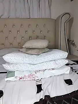 Snapshot of makaviwe chatting on February 12, 2025, 11:41 pm makaviwe online show from February 12, 2025, 11:41 pm