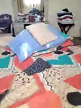 Snapshot of makaviwe chatting on March 19, 2025, 11:06 am makaviwe online show from March 19, 2025, 11:06 am