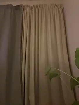 YesTheSexiest online show from October 29, 2025, 5:56 pm