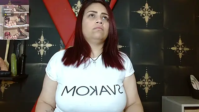 Snapshot of jolie_colette chatting on October 1, 2025, 1:59 pm jolie colette online show from October 1, 2025, 1:59 pm