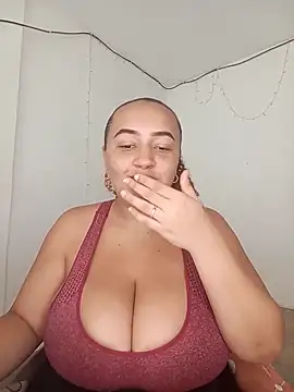 Miss-boobs online show from December 29, 2024, 5:54 pm