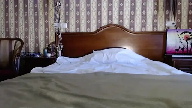 Snapshot of Terpsichore_Muse chatting on February 13, 2026, 10:59 am Terpsichore Muse online show from February 13, 2026, 10:59 am