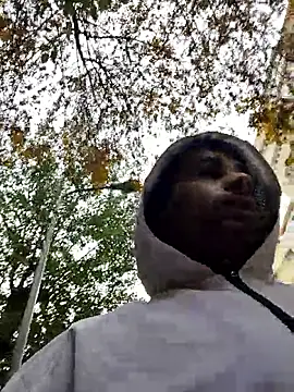 Snapshot of J0nyhson chatting on October 18, 2025, 5:53 am J0nyhson online show from October 18, 2025, 5:53 am